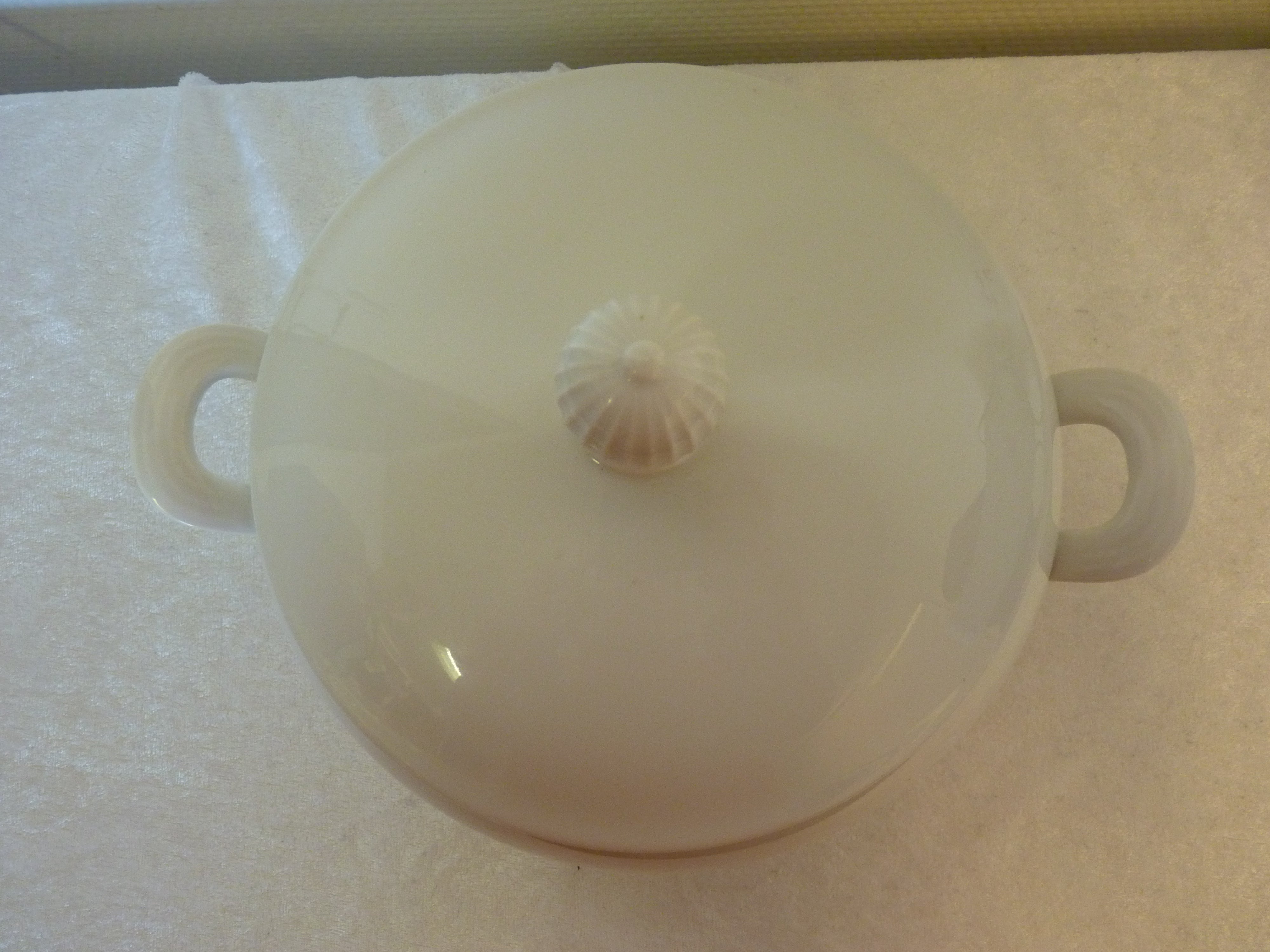 Bing & Grøndahl suppeterrin - hvid